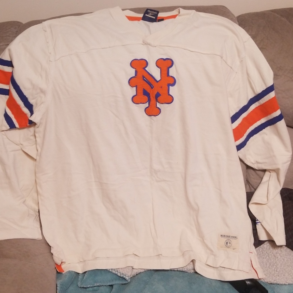 Reebok shirt